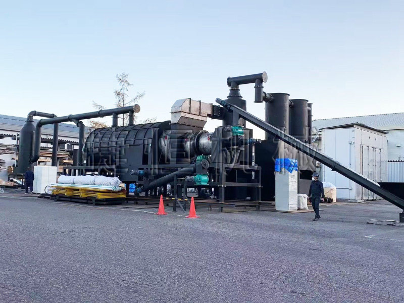 日本炭化機(jī)現(xiàn)場